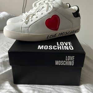 Brand New Love Moschino women sneakers